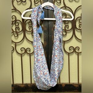 GAP blue floral tassel scarf